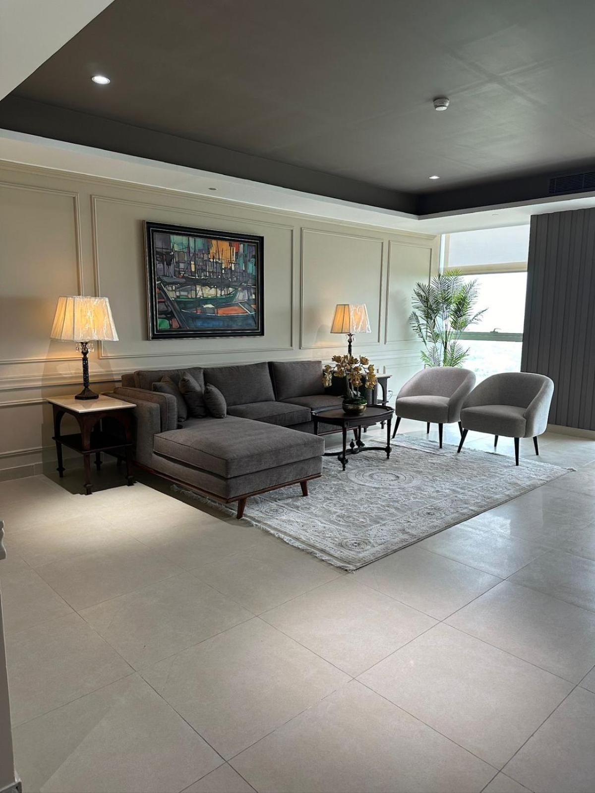 One Constitution Avenue By Goldfinch Aparthotel Исламабад Екстериор снимка